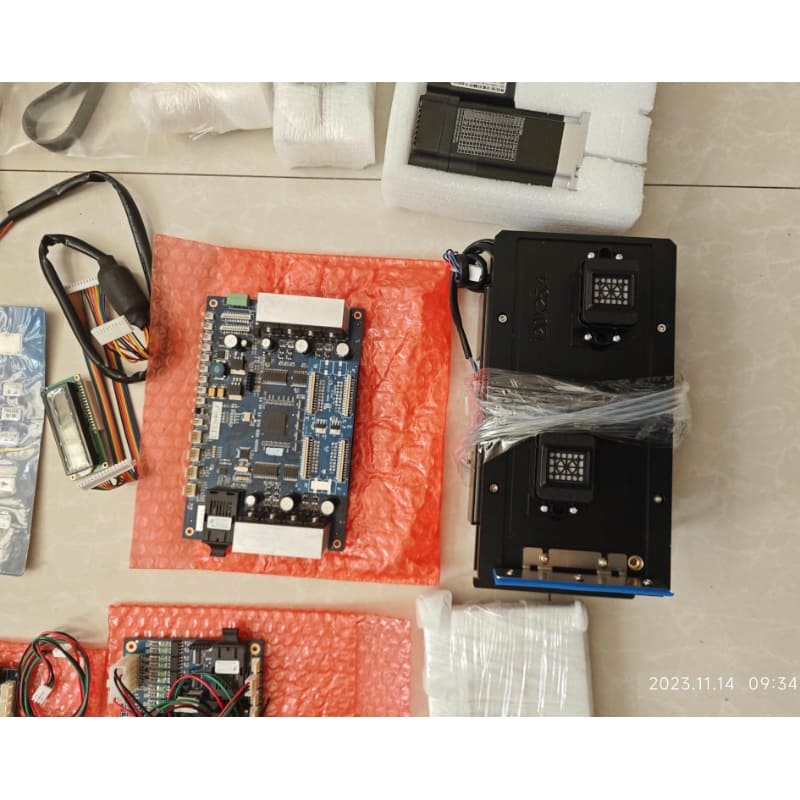 Kit-xp600-for-Upgrading-Chinese-Inkjet-Printer-with-2-xp600-printheads-(roll to roll style)-2 Kit-xp600-for-Upgrading-Chinese-Inkjet-Printer-with-2-xp600-printheads-(roll to roll style)-2